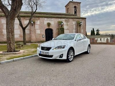 Usado Lexus IS200d 150 CV (110 kW) 2011 Blanco Berlina