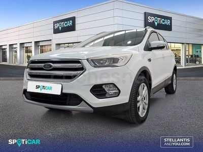 Usado Ford Kuga Trend+ 150 HP (110 kW) 2019 Branco SUV