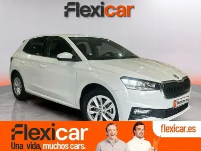 Usado Skoda Fabia Selection 95 HP (69 kW) 2024 Branco Sedan