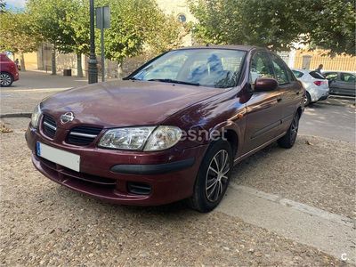 Granate Usado 2002 Nissan Almera Comfort Berlina | 900 €