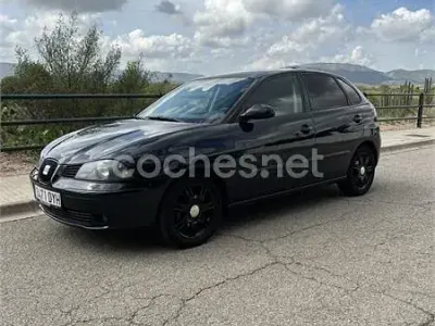 Usado Seat Ibiza 100 CV (73 kW) 2006 Negro Utilitario