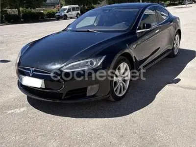 Käytetty Tesla Model S 311 kW (423 HP) 2017 Eléctrico Viistoperä