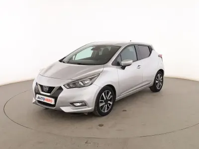 Usado Nissan Micra N-Connecta 90 CV (66 kW) 2018 Gris Utilitario