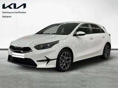 Usado Kia Ceed 140 CV (102 kW) 2025 Blanco Utilitario