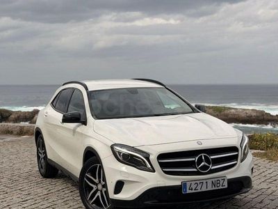 Usado Mercedes GLA200 Urban 136 CV (100 kW) 2014 Blanco SUV