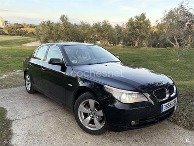 Negro Usado 2007 BMW 525 Berlina | 6450 € (Caro)