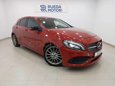 Usado Mercedes A200 150 CV (110 kW) 2018 Rojo Berlina