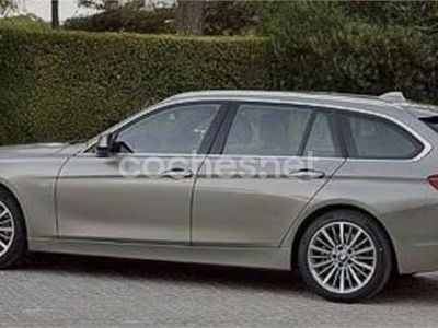 Beige Usado 2017 BMW 320 Gran Turismo Sport Line Berlina | 25.000 €