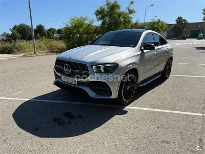 Usado Mercedes GLE400 330 CV (242 kW) 2020 Gris / plata SUV
