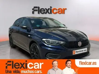 Usado Fiat Tipo Lounge 95 CV (69 kW) 2019 Negro Berlina