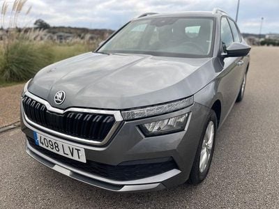 Gris / plata Usado 2022 Skoda Kamiq Ambition SUV | 13.990 € (Precio justo)