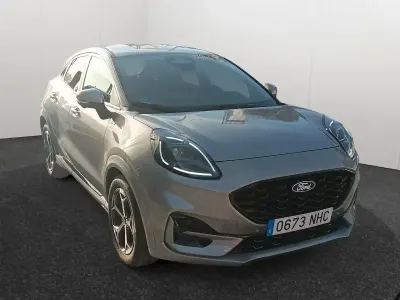 Usado Ford Puma ST-Line 125 CV (91 kW) 2025 Gris / plata SUV