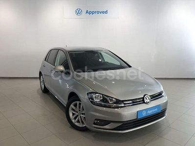 Gris / plata Usado 2020 VW Golf Edition Berlina | 19.495 € (Precio justo)