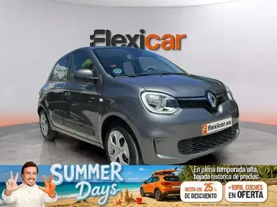 Usado Renault Twingo Zen 93 CV (68 kW) 2020 Gris Utilitario