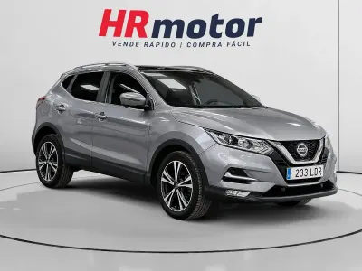 Usado Nissan Qashqai Acenta 160 CV (117 kW) 2019 Gris SUV