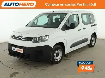 Usado Citroën Berlingo Live 102 HP (75 kW) 2019 Branco Monovolume
