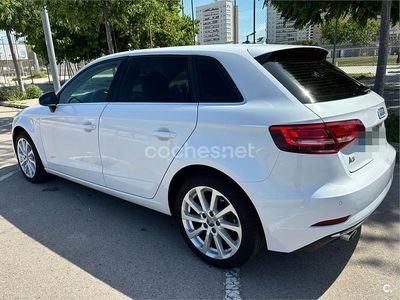 Usado Audi A3 Design 110 CV (80 kW) 2017 Blanco Berlina