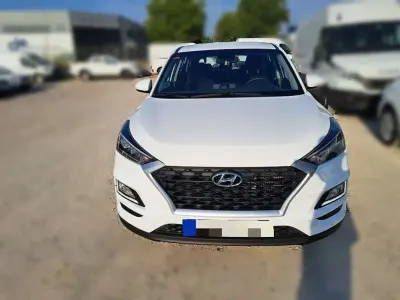 Usado Hyundai Tucson Style 136 CV (100 kW) 2019 Blanco SUV