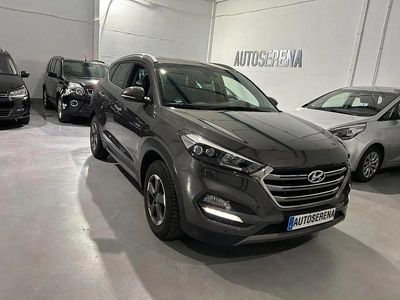 Käytetty Hyundai Tucson Style 184 HP (135 kW) 2016 Harmaa Katumaasturi