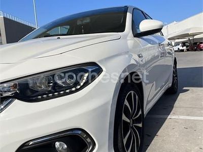 Używany Fiat Tipo Lounge 95 KM (69 kW) 2018 Biały Sedan/Limuzyna