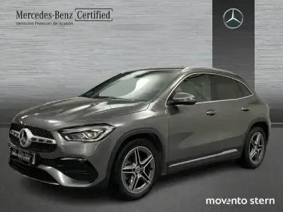 Usado Mercedes GLA200 AMG line 150 CV (110 kW) 2022 Gris SUV