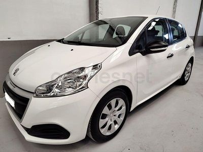 Usado Peugeot 208 Access 75 CV (55 kW) 2016 Blanco Utilitario