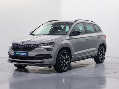 Usado Skoda Karoq SportLine 150 CV (110 kW) 2021 Gris / plata SUV