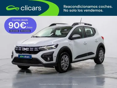 Usado Dacia Sandero Expression 101 CV (74 kW) 2023 Blanco Utilitario