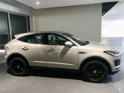 Usado Jaguar E-Pace 150 CV (110 kW) 2018 Gris / plata SUV