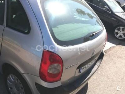 Usado Citroën Xsara Picasso 92 CV (67 kW) 2010 Gris / plata Monovolumen