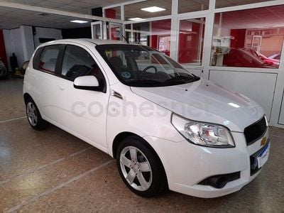Blanco Usado 2010 Chevrolet Aveo LS Berlina | 5490 € (Caro)
