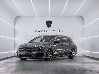 Usado Mercedes CLA200 Shooting Brake AMG line 136 CV (100 kW) 2016 Gris / plata Familiar