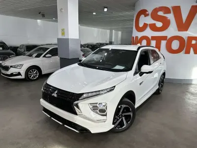 Usado Mitsubishi Eclipse Cross 188 CV (138 kW) 2023 SUV