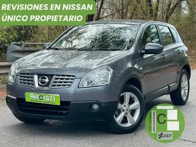 Usado Nissan Qashqai Acenta 115 CV (84 kW) 2009 Gris / plata SUV