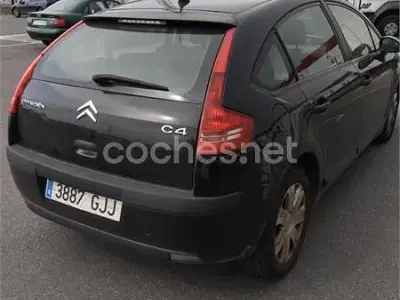Usado Citroën C4 92 CV (67 kW) 2008 Negro Berlina