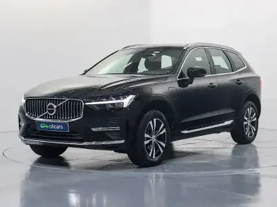 Usado Volvo XC60 Core 350 CV (257 kW) 2023 Negro SUV