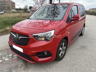 Usado Opel Combo Life Selective 131 CV (96 kW) 2019 Rojo Monovolumen