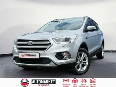 Usado Ford Kuga Limited 150 CV (110 kW) 2017 Gris SUV