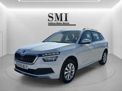 Usado Skoda Kamiq Ambition 95 CV (69 kW) 2023 Blanco SUV