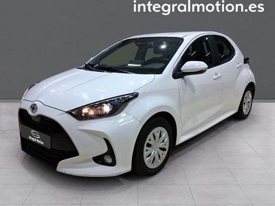 Usado Toyota Yaris Business Edition 69 CV (50 kW) 2022 Utilitario