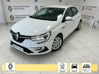 Usado Renault Mégane II Life 115 CV (84 kW) 2021 Blanco Berlina