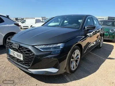 Usado Audi A3 Advanced Plus 150 CV (110 kW) 2025 Gris