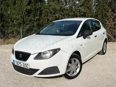 Usado Seat Ibiza Reference 80 CV (58 kW) 2009 Blanco Berlina
