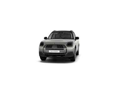 Plateado Usado 2025 Mini One D Countryman Essential SUV | 34.990 €