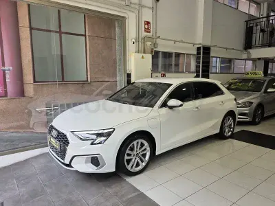Usado Audi A3 Advanced Plus 204 CV (150 kW) 2022 Blanco Berlina