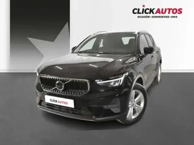 Usado Volvo XC40 Core 165 CV (121 kW) 2025 Negro SUV
