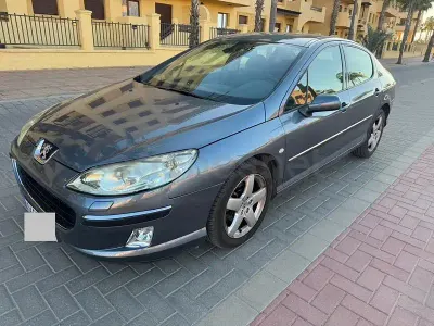 Usado Peugeot 407 136 CV (100 kW) 2005 Gris / plata Berlina