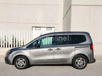 Usado Mercedes Citan 110 95 CV (69 kW) 2022 Gris / plata Monovolumen