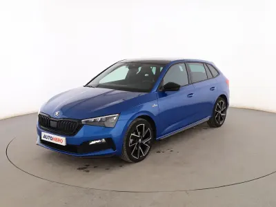 Usado Skoda Scala Monte Carlo 150 CV (110 kW) 2022 Azul Utilitario