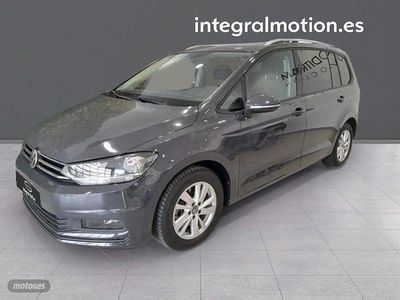 Varios colores Usado 2021 VW Touran Advance Monovolumen | 23.900 € (Un poco caro)